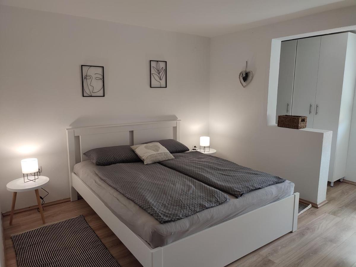 Istrian House Premantura Apartment Ngoại thất bức ảnh