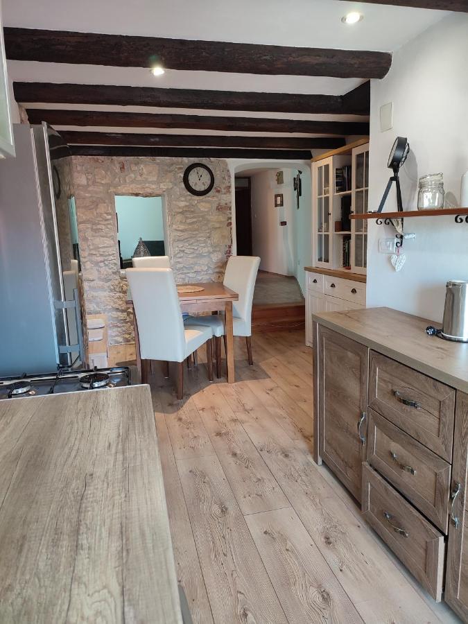 Istrian House Premantura Apartment Ngoại thất bức ảnh